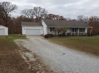 16334 S 1338th Rd, Nevada, MO 64772