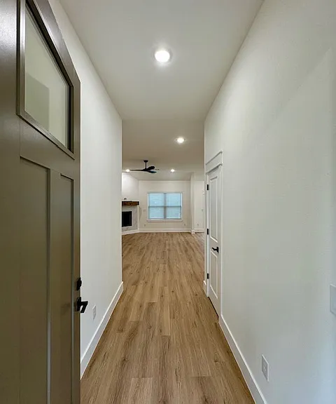 38 Woodbridge Dr — Photo 3