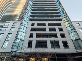 45 Charles St E #1902, Toronto, ON M4Y0B8