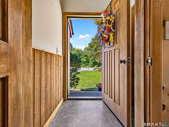4th image of 7 Bloomingdale Road