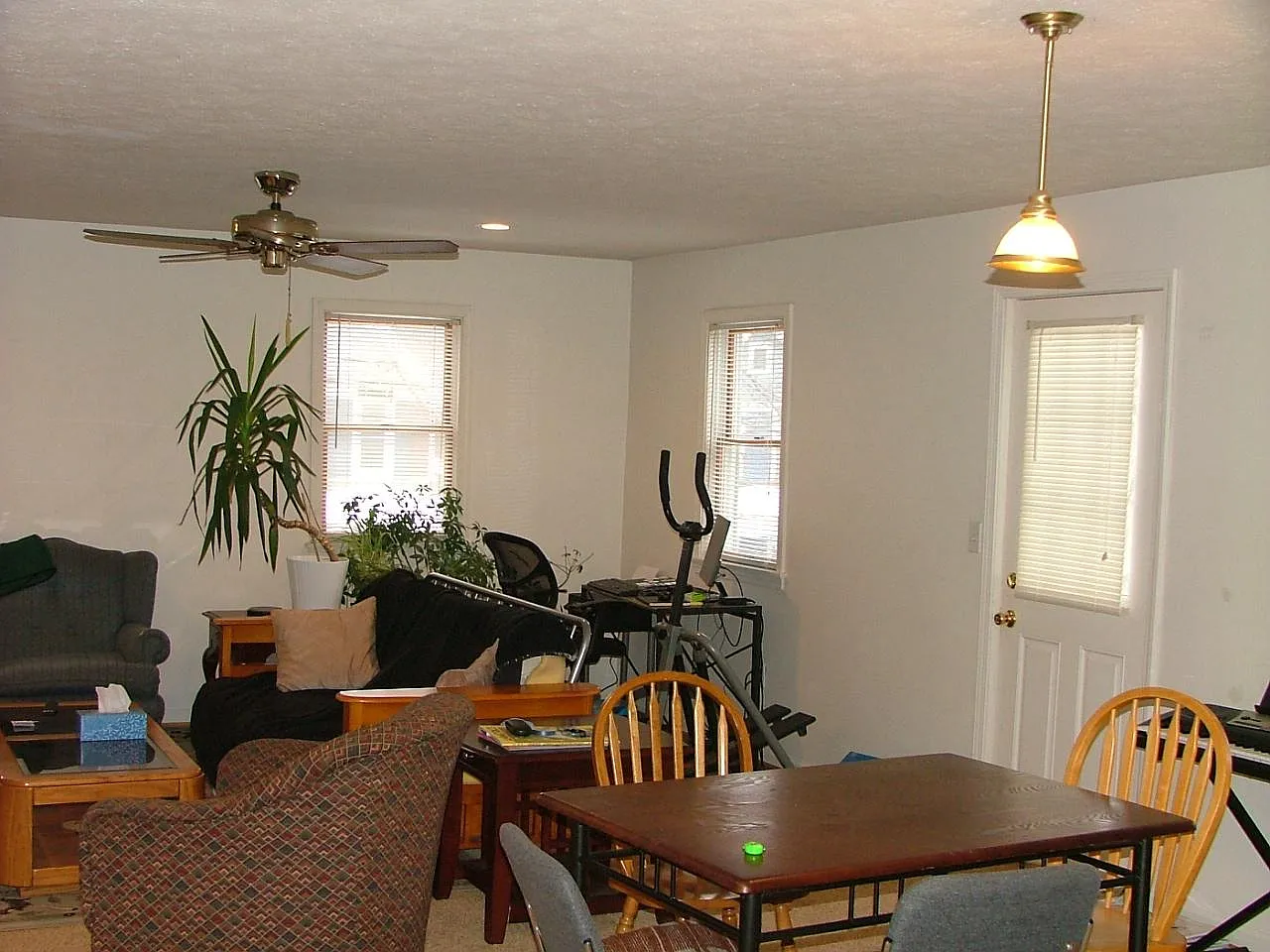 742 Meigs St — Photo 2