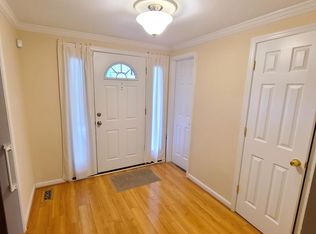 9463 Hickory View Pl, Gaithersburg, MD 20886