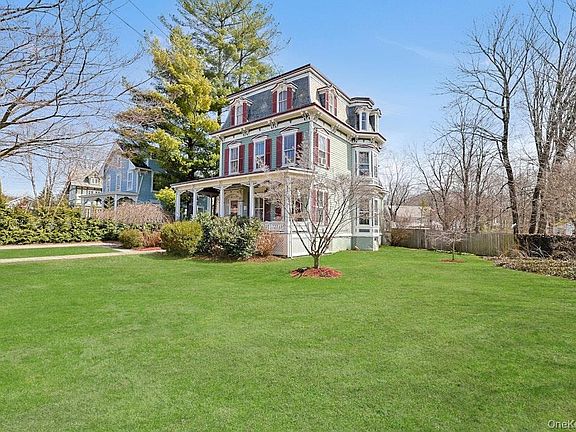 4th image of 280 Bedford Road