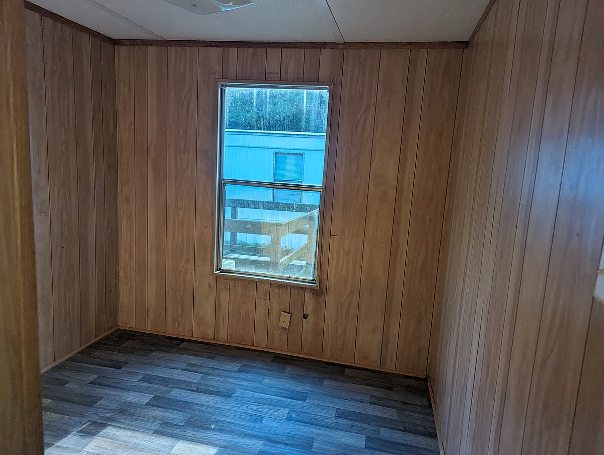Building Photo - 15 Casteel Ln