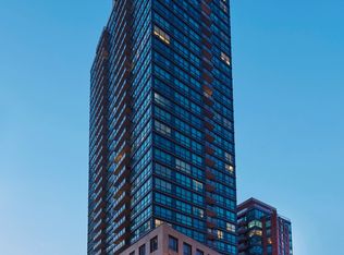 1 Scott St #1403, Toronto, ON M5E 1A1