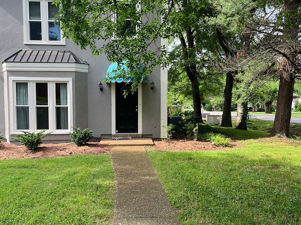 1st image of 3923 Westmont Ave