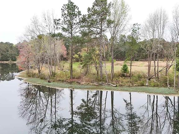 5th image of 3141 N Winburn Dr