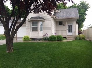 202 N Houk Rd, Spokane, WA 99216