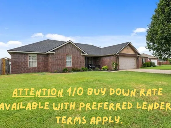 3416 Garrett Ln, Springdale, AR 72764