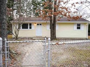 423 S Willow Ave, Galloway, NJ 08205