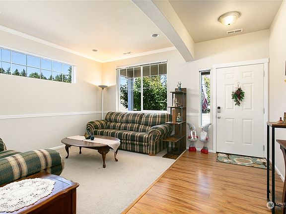 4th image of 1232 180th Street Ct E