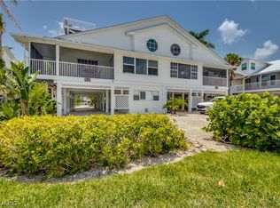 8221 Main St, Bokeelia, FL 33922
