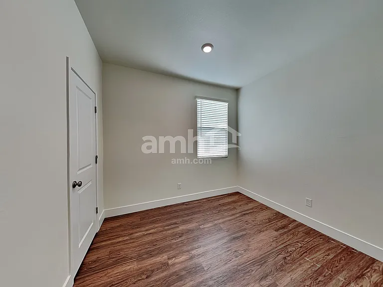 23126 E Camacho Rd — Photo 15