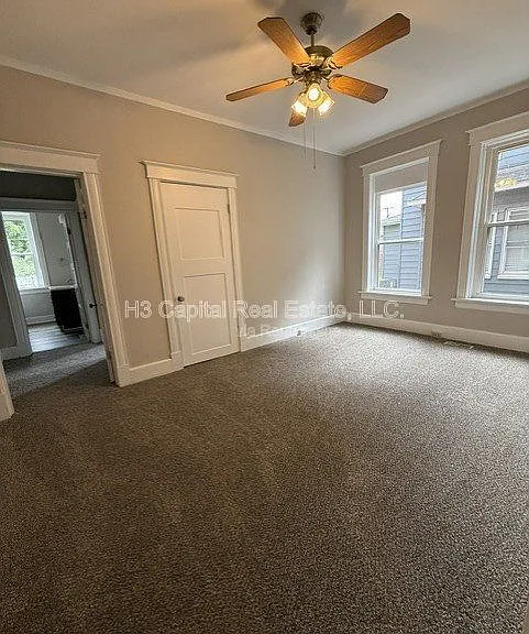 2262 Cleveland Blvd — Photo 9