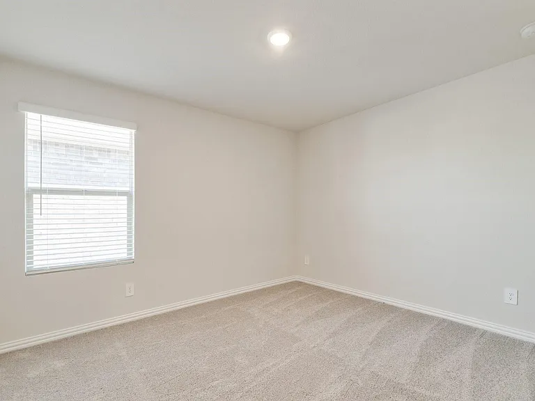 4816 Hunter Hurst Dr — Photo 15