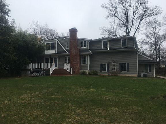 4th image of 1921 N Colorado Ave