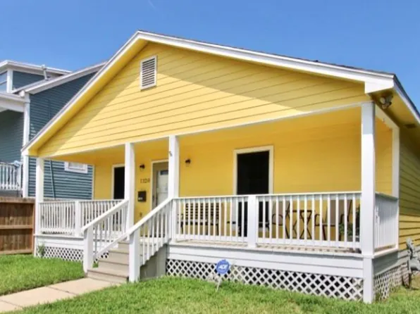 1320 Avenue L, Galveston, TX 77550