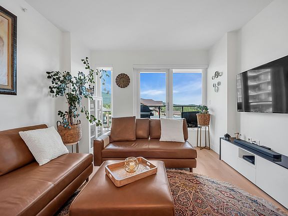 5th image of 1210 E 27th St #601