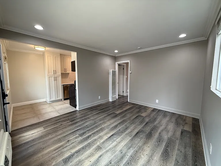 2123 S Orange Dr #4 — Photo 12