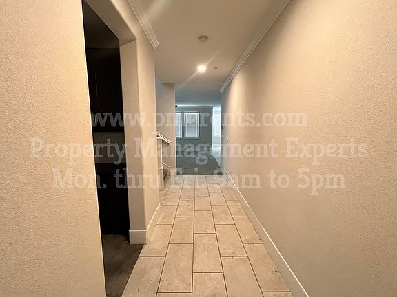 2nd image of 10923 Shadowport Ct