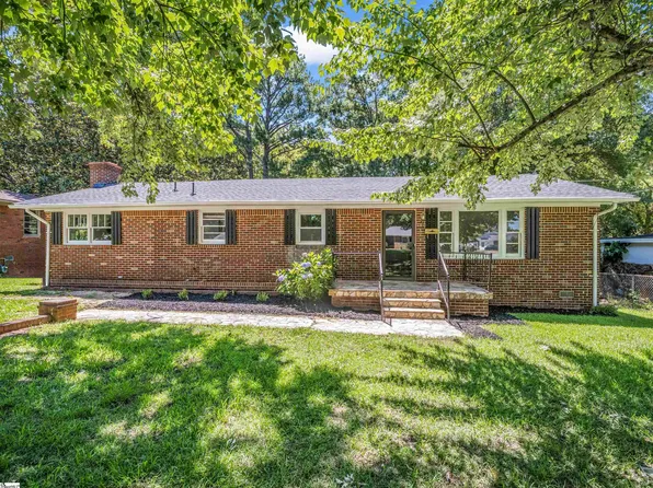 453 Lucerne Dr, Spartanburg, SC 29302
