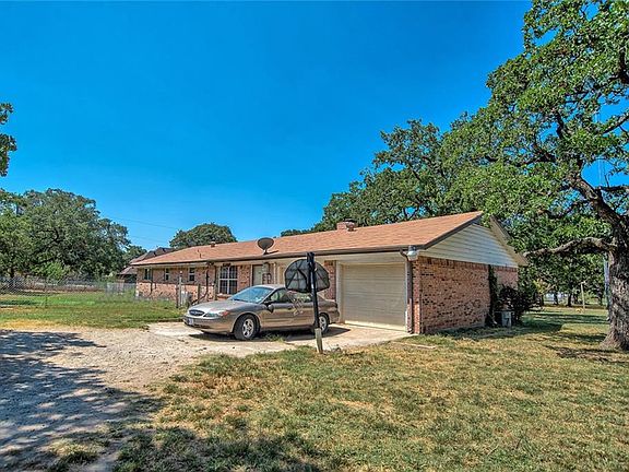 4th image of 1338 Harmony Cir