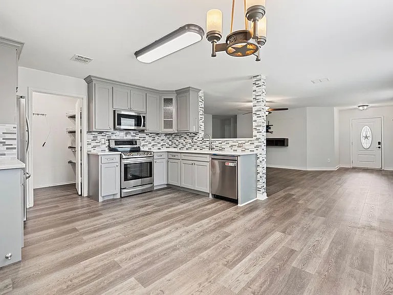 5405 Mountain Pointe Dr — Photo 13