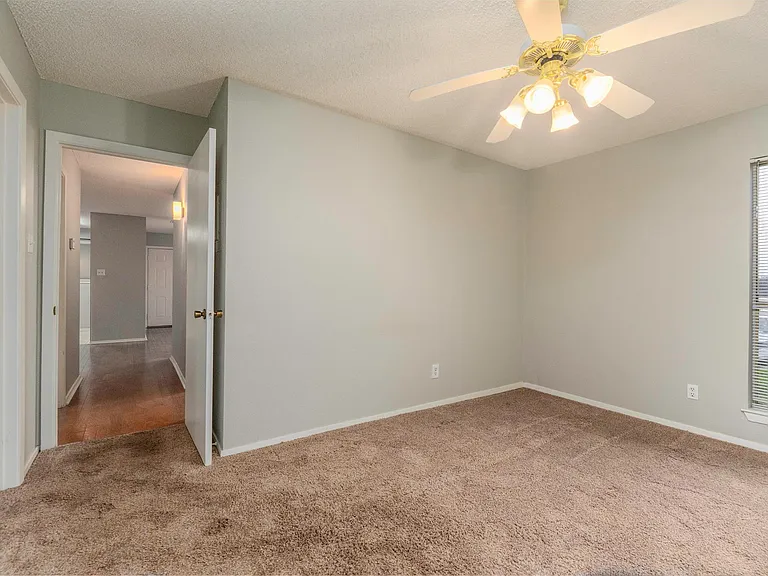 6903 Deatonhill Dr #28 — Photo 15
