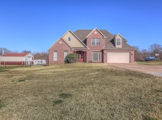 14148 Noah Rd, Gravette, AR 72736