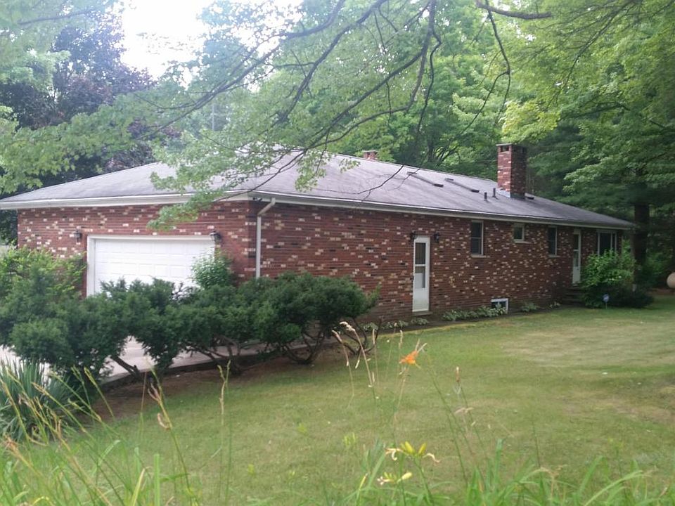 1st image of 51047 8th Ave