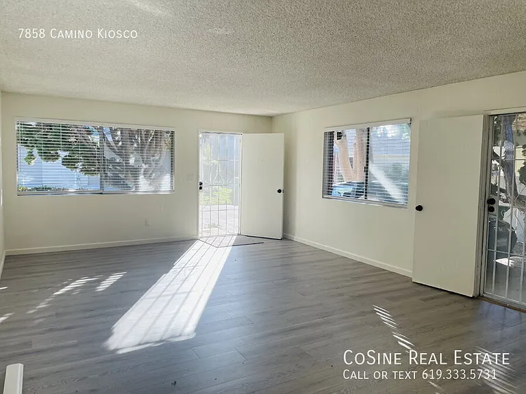 7858 Camino Kiosco — Photo 3