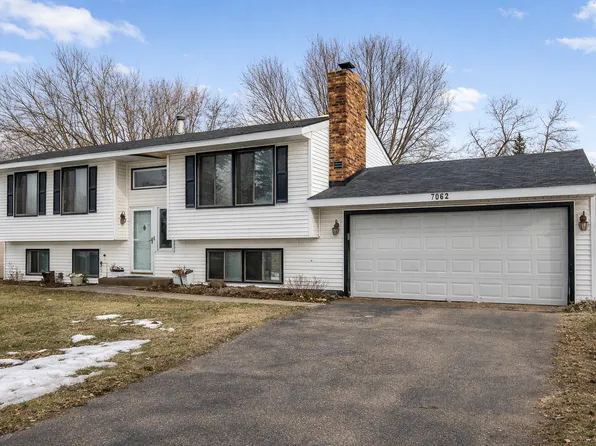 7062 Sherwood Rd, Woodbury, MN 55125