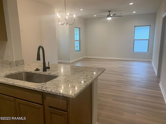 2nd image of 7404 Seven Oaks Cir