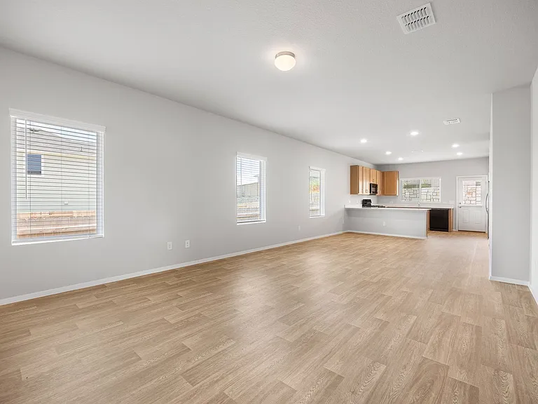 12013 Russo Dr — Photo 4