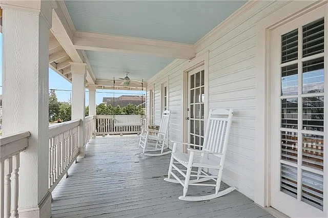 2600 Peniston St #UPPER — Photo 17