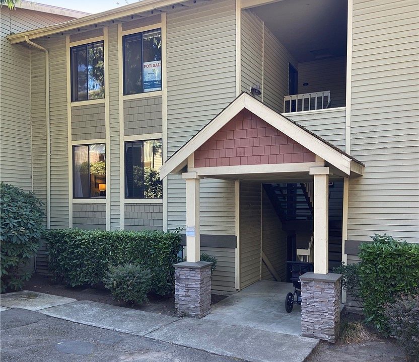 1st image of 11809 100th Ave NE APT B303