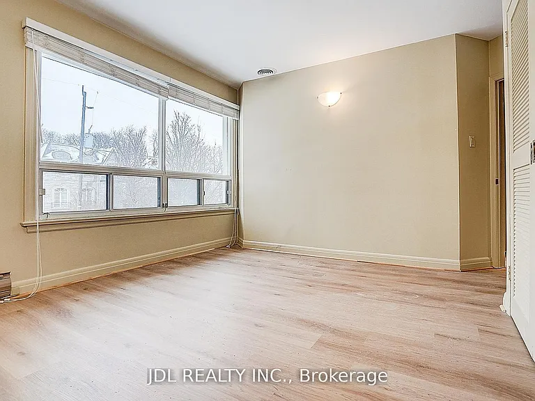 87 Munro Blvd — Photo 25