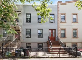 94 Monitor St, Brooklyn, NY 11222