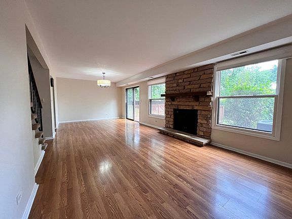 3rd image of 101 Indian Trail Dr #101