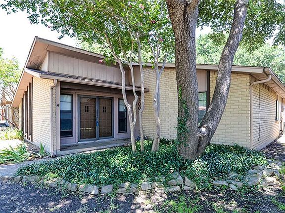 2nd image of 2002 Christie Ln