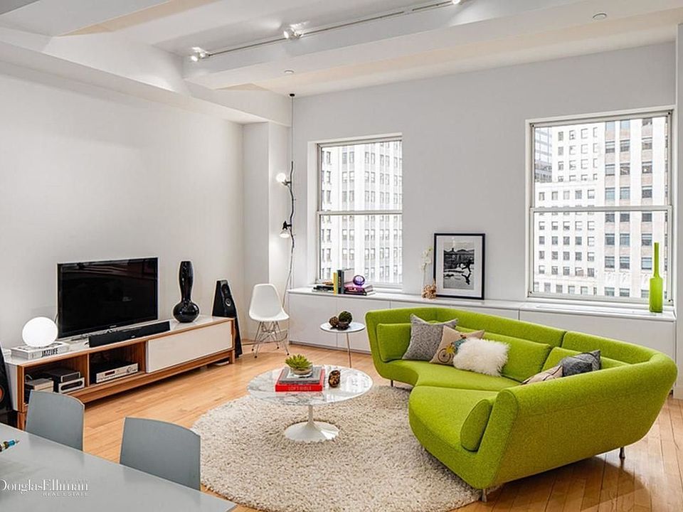 1st image of 15 Broad St APT 2204