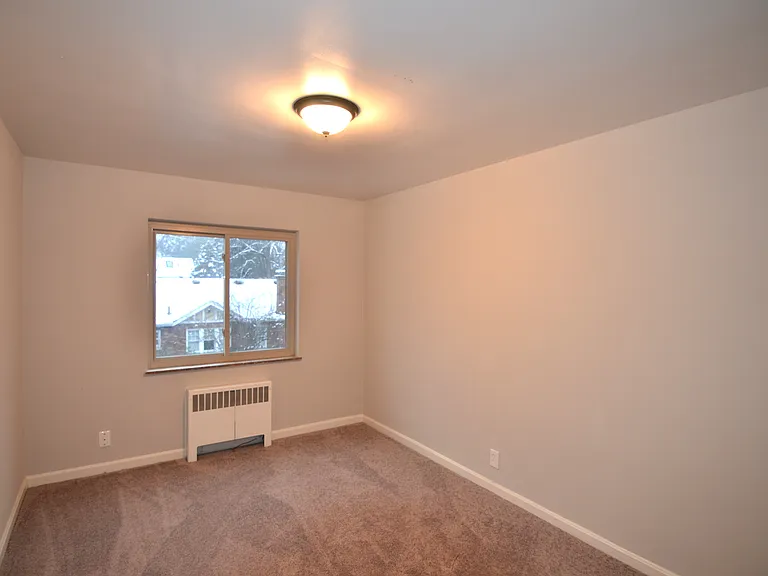 6717 Belkenton Ave — Photo 10