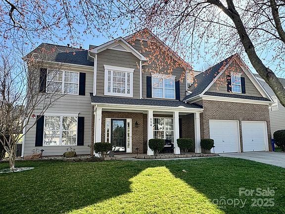 2nd image of 114 Runningdeer Dr