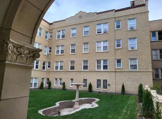 5015 N Wolcott Ave #408, Chicago, IL 60640