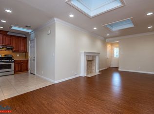381 Hamilton Ave, Menlo Park, CA 94025
