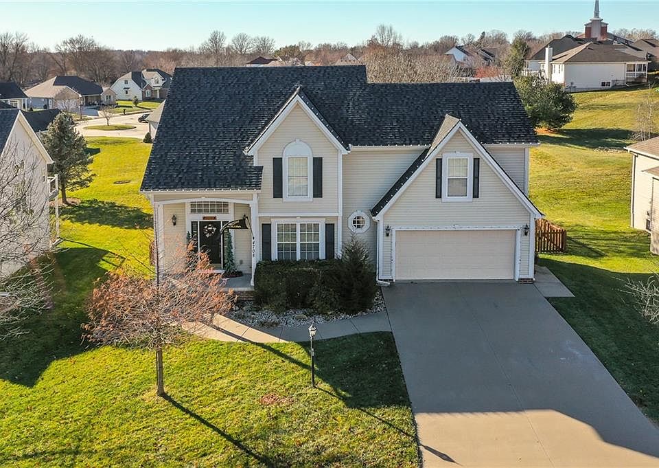 1st image of 4708 Hallbrook Dr