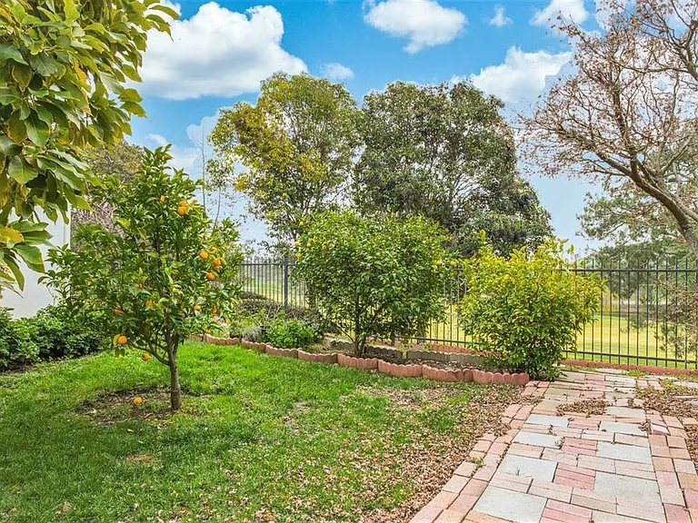 3233 Quail Hollow Dr #1 — Photo 56