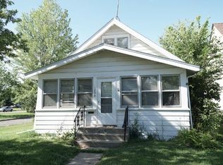 1299 6th St E, Saint Paul, MN 55106