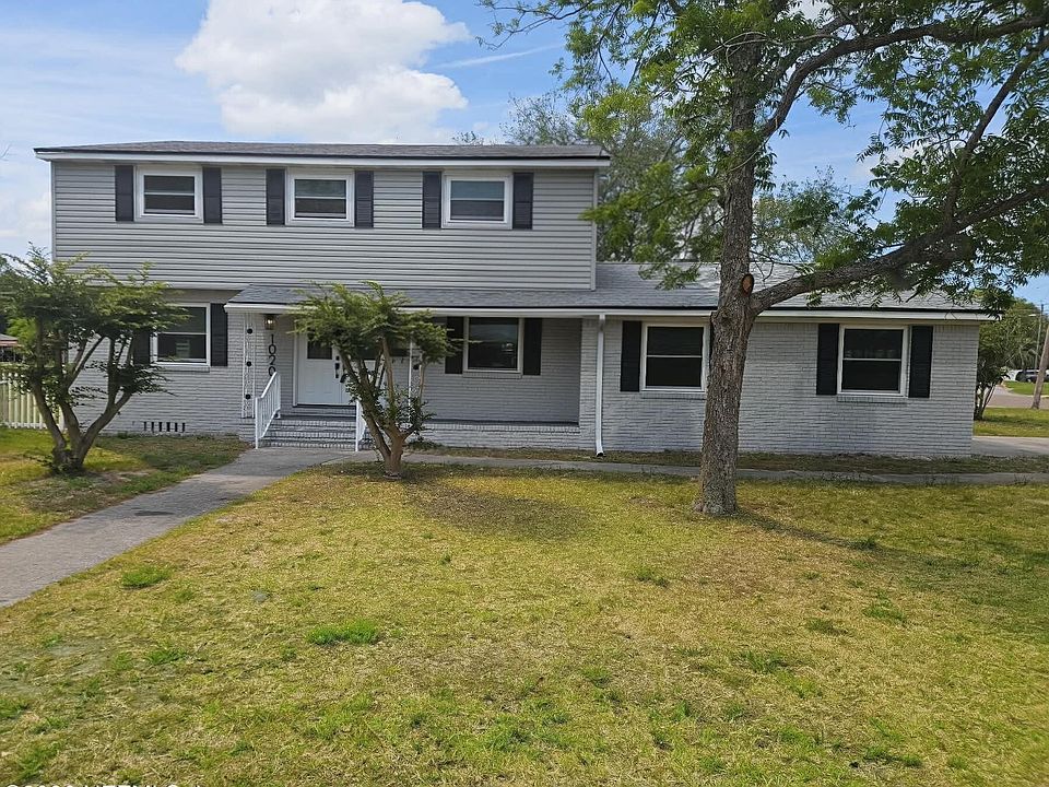 1st image of 10206 SHOREVIEW Drive N