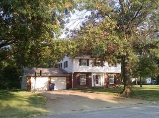 328 College St, Halstead, KS 67056